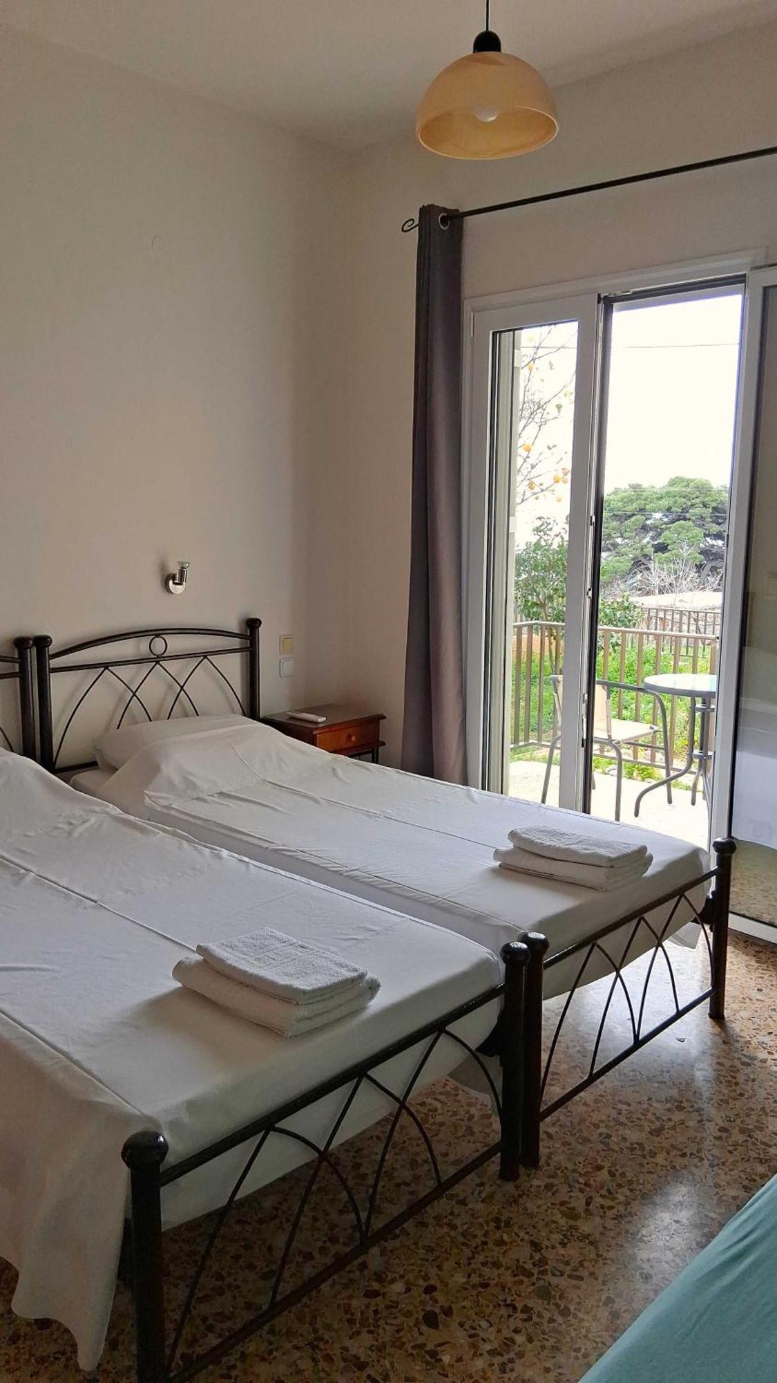 Filippos Apartments "Apartment 1" スパルティア エクステリア 写真